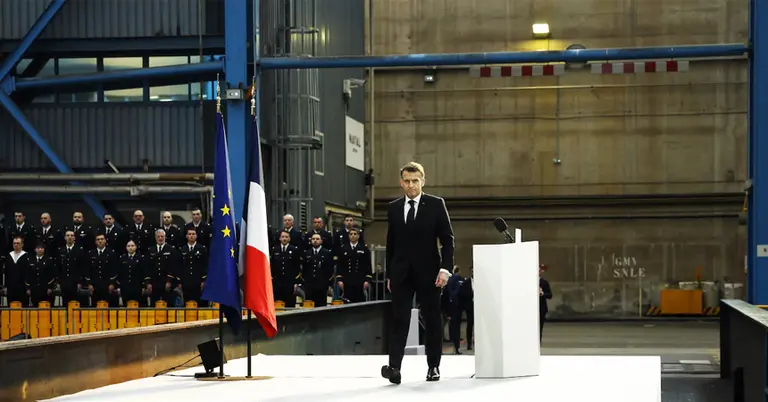 ফরাসি প্রেসিডেন্ট ইমানুয়েল ম্যাক্রোঁ